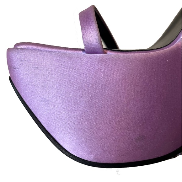 As see on Dua Lipa VERSACE WEDGE PLATFORM SANDALS - Picture 12 of 13